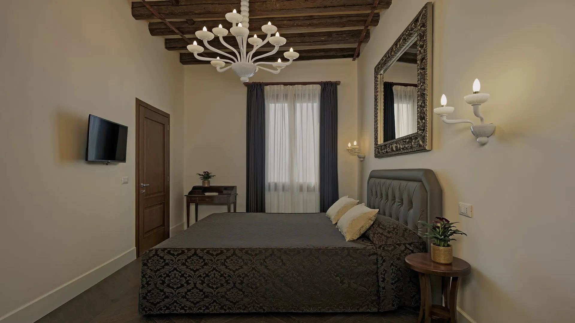 Hotel Porta Da Mar Benátky 0*,